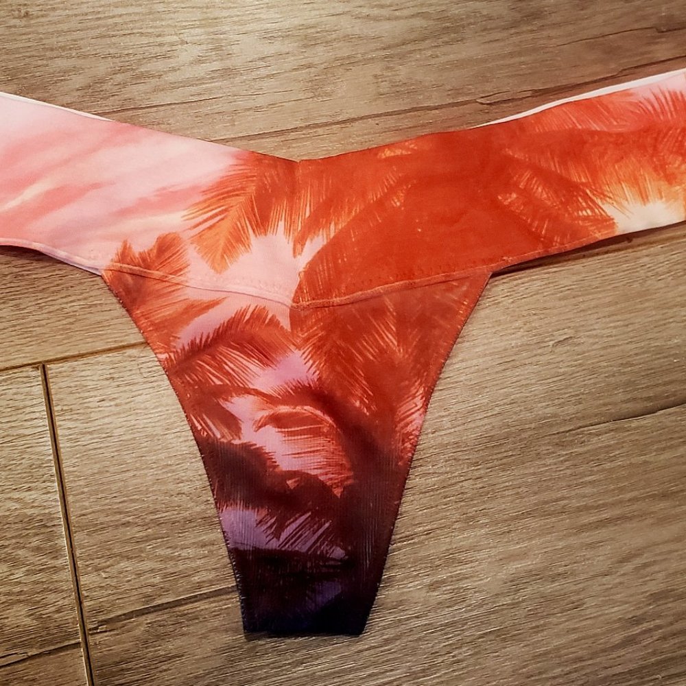VS Pink Thong Size Small